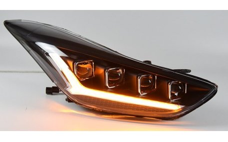 Фары передние HYUNDAI Elantra MD