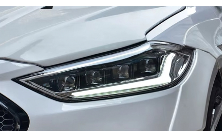 Фары передние HYUNDAI Elantra AD