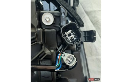 Фары передние Lexus LX570 2012-2015