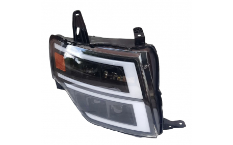 Фары передние Mitsubishi Pajero Wagon 4