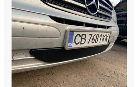 Зимняя накладка на решетку Mercedes Vito W639
