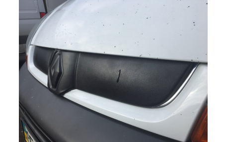 Зимняя накладка на решетку Renault Trafic