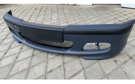 Бампер передний BMW 3 E46 Sedan