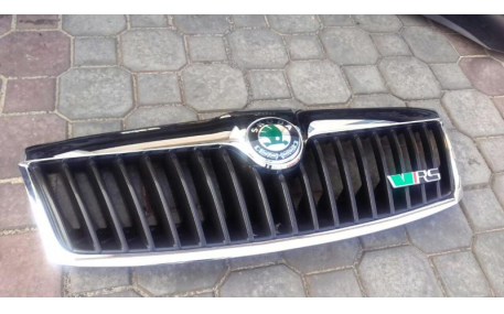 Бампер передний Skoda Octavia A5