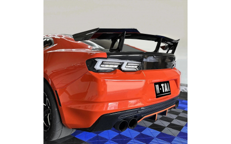 Фонари задние Chevrolet Camaro 2019-2023