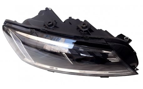 Фары передние Volkswagen Passat B7 USA