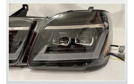 Фары передние Lexus LX470