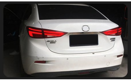 Фонари задние Mazda 3