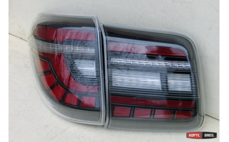 Фонари задние Nissan Patrol Y62