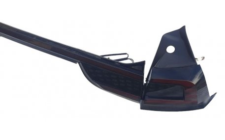 Фонари задние Tesla Model 3