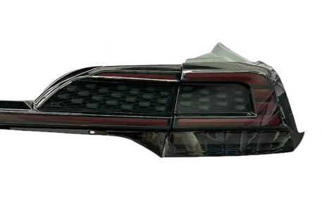 Фонари задние Tesla Model 3