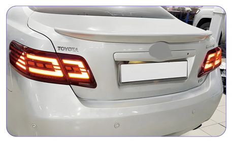 Фонари задние Toyota Camry V40