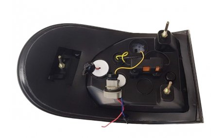 Фонари задние Toyota FJ Cruiser