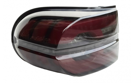 Фонари задние Toyota FJ Cruiser