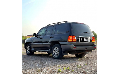 Фонари задние Lexus LX470