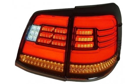 Фонари задние Toyota Land Cruiser 200