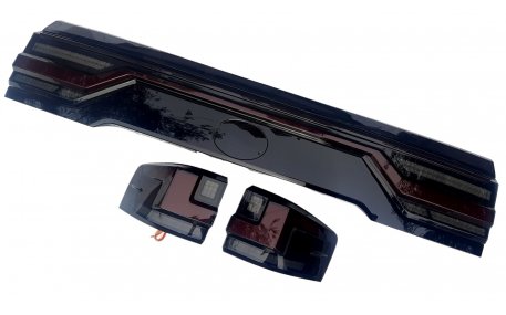 Фонари задние Toyota Land Cruiser 300