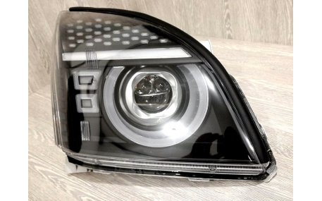 Фары передние Toyota Land Cruiser Prado 120