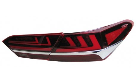 Фонари задние Toyota Camry V70