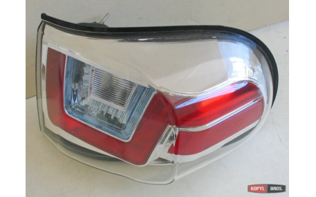 Фонари задние Toyota FJ Cruiser