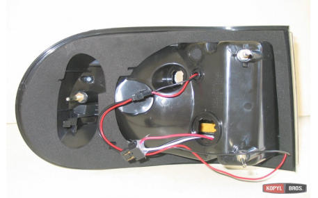 Фонари задние Toyota FJ Cruiser