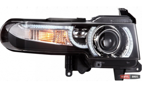 Фары передние Toyota FJ Cruiser