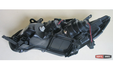 Фары передние Toyota Corolla