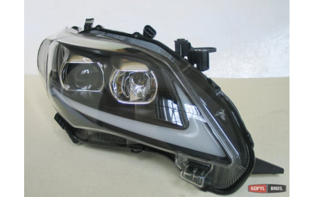 Фары передние Toyota Corolla