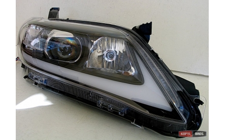 Фары передние Toyota Camry V40 2009-2011