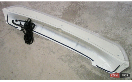 Спойлер Toyota Land Cruiser 200