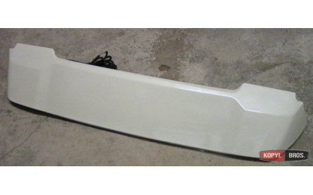 Спойлер Toyota Land Cruiser 200