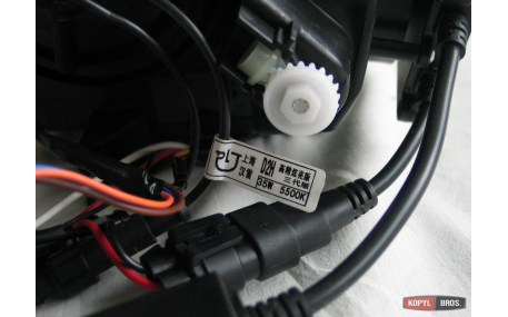 Фары передние Nissan Juke