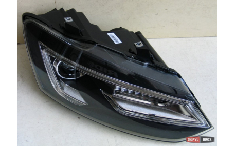 Фары передние Volkswagen Polo Sedan