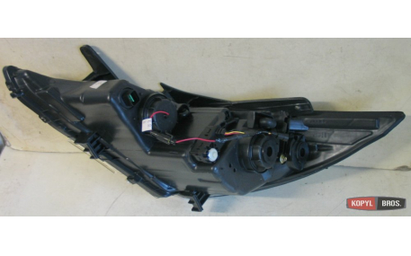 Фары передние HYUNDAI Sonata YF