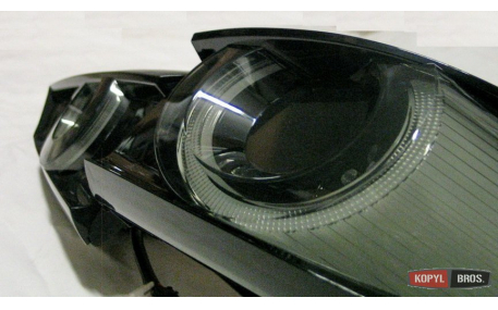 Фонари задние Mazda 3