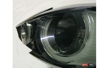 Фонари задние Mazda 3