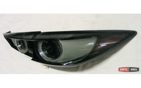 Фонари задние Mazda 3