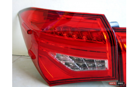 Фонари задние Toyota Corolla