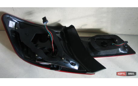 Фонари задние Toyota Camry V50