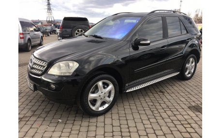 Подножки Mercedes ML-class W164