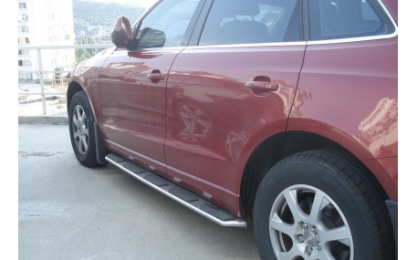 Подножки Audi Q5