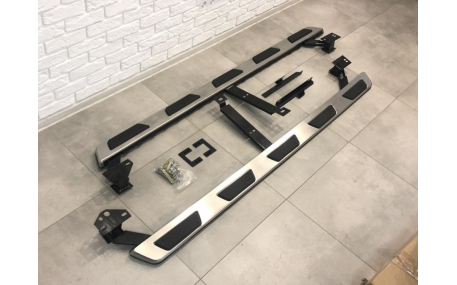 Подножки Audi Q7