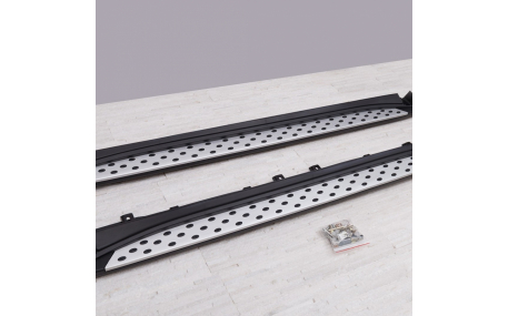 Подножки Mitsubishi Outlander 