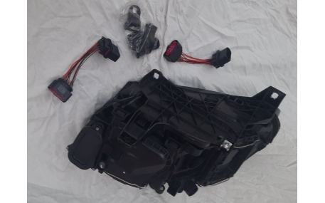 Фары передние Audi Q5 2008-2012