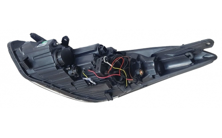 Фары передние HYUNDAI Elantra MD