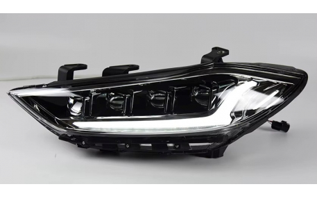 Фары передние HYUNDAI Elantra AD