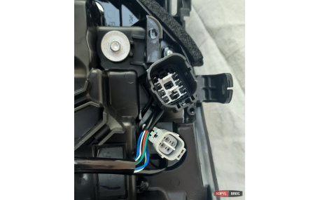 Фары передние Lexus LX570 2012-2015