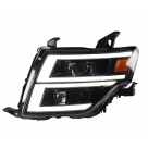 Фары передние Mitsubishi Pajero 4