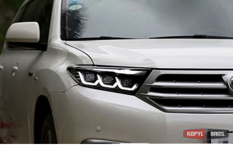 Фары передние Toyota Highlander