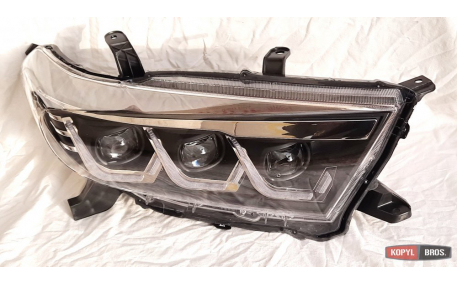 Фары передние Toyota Highlander